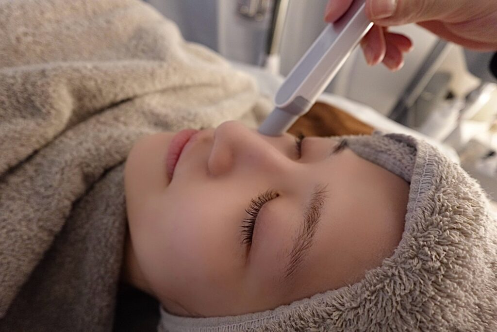 ハイドラフェイシャルトップ画像